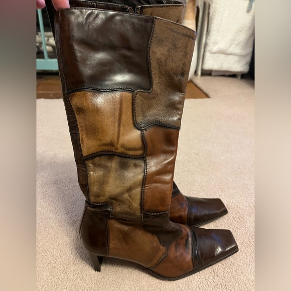 Women’s Zita Maria patchwork leather boots with side zipper. Size 8.5 - Picture 8 of 10
